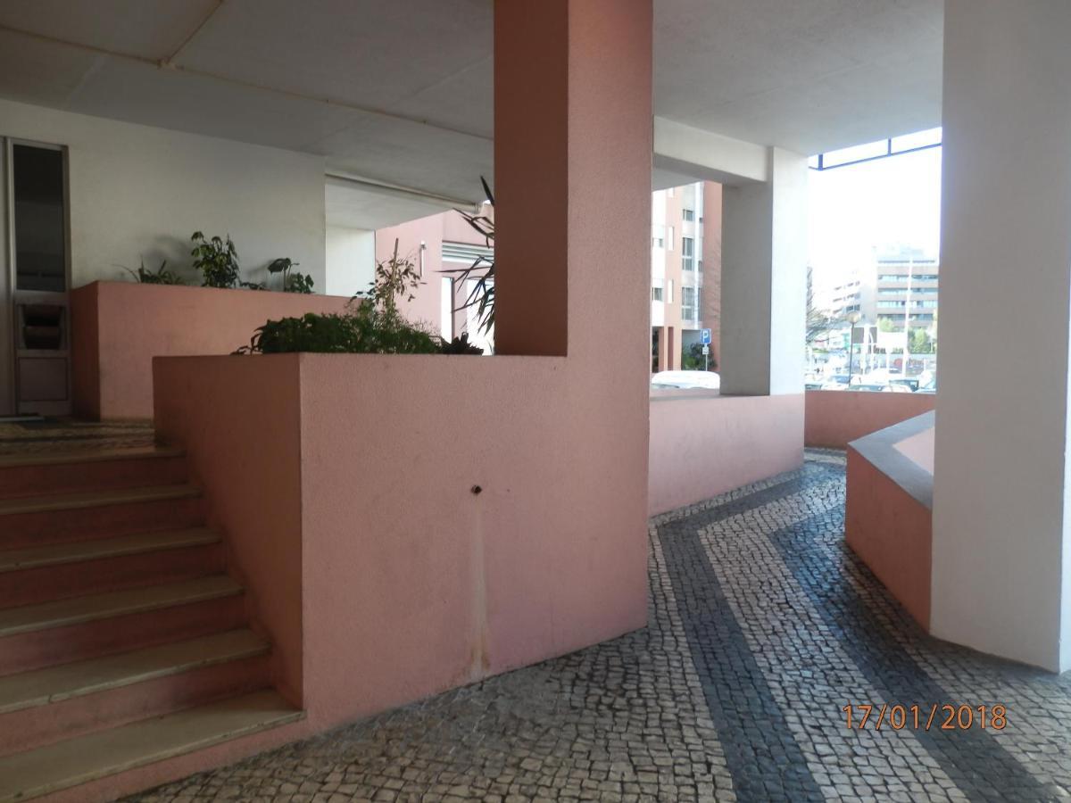 Parque Das Nacoes, Near Airport, Metro Station リスボン エクステリア 写真